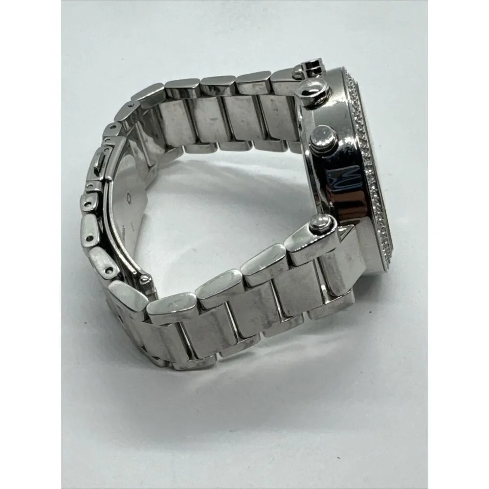 Michael Kors MK5353 Womens Silver Stainless Steel Analog Dial Wrist Watch JNA645